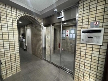 【東京都/世田谷区三軒茶屋】ライオンズマンション三軒茶屋NAKAMURA エントランス