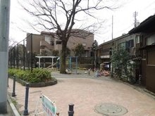 【東京都/世田谷区若林】ピアース三軒茶屋  区立したのやばし公園（現地より約70m）