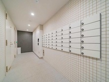 【東京都/世田谷区若林】クレヴィア三軒茶屋 メールBOX