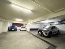【東京都/世田谷区三軒茶屋】ナザレンハイツ三軒茶屋 駐車場
