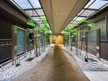【東京都/世田谷区上馬】グローリオ駒沢大学 アプローチ