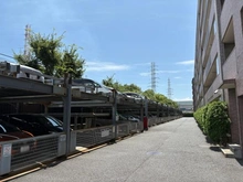 【神奈川県/川崎市川崎区小田】ジェイパーク川崎コンフィール サザンコート棟 駐車場