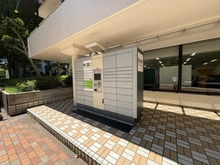 【神奈川県/川崎市幸区小倉】パークシティ新川崎西三番街 D棟 宅配BOX