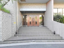【神奈川県/横浜市鶴見区駒岡】アドヴァンス三ツ池公園 エントランス