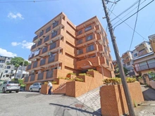 【神奈川県/横浜市鶴見区鶴見】パラシオン鶴見 外観