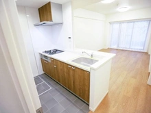 【神奈川県/川崎市川崎区四谷上町】コスモ大師公園南 キッチン