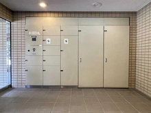 【神奈川県/川崎市幸区大宮町】ロイヤルシャトー川崎 宅配BOX