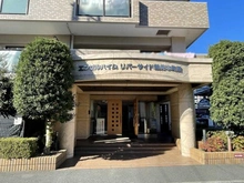 【神奈川県/横浜市鶴見区本町通】エンゼルハイムリバーサイド鶴見本町通 エントランス