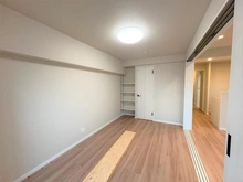 【神奈川県/横浜市鶴見区鶴見中央】ニックハイム鶴見第一 洋室