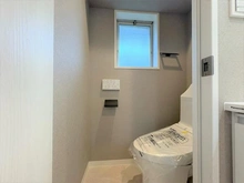 【神奈川県/横浜市鶴見区鶴見中央】ニックハイム鶴見第一 トイレ