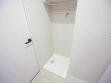 【神奈川県/横浜市鶴見区下末吉】ダイアパレスアクティブシティ鶴見 洗濯機置き場