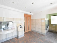 【神奈川県/横浜市鶴見区大東町】ルイシャトレ鶴見イーストコート エントランス