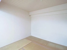 【神奈川県/横浜市鶴見区生麦】リブゼ横浜クレインポート 和室