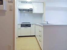 【神奈川県/横浜市鶴見区生麦】リブゼ横浜クレインポート キッチン