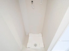 【神奈川県/横浜市鶴見区北寺尾】ライオンズヒルズ北寺尾 洗濯機置き場