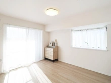 【神奈川県/横浜市鶴見区北寺尾】ライオンズヒルズ北寺尾 洋室：6.9帖の洋室