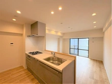 【神奈川県/川崎市川崎区浜町】コスモ川崎スクエア リビング・ダイニング