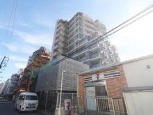 【神奈川県/川崎市川崎区池田】リブゼディライトステージ 外観：写真中央の建物