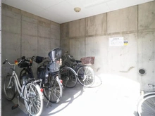 【神奈川県/川崎市川崎区池田】リブゼディライトステージ 駐輪場