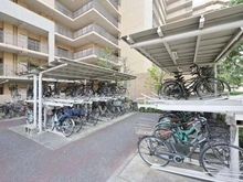 【神奈川県/川崎市川崎区田町】グロス・ヴュー・スクエアアルタイムIV 駐輪場