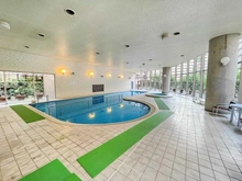 【神奈川県/横浜市鶴見区平安町】ヨコハマアイランドガーデン 共用部:屋内プール