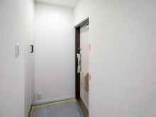 【神奈川県/横浜市鶴見区潮田町】ライオンズマンション鶴見 玄関