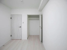 【神奈川県/横浜市鶴見区潮田町】ライオンズマンション鶴見 収納：5.3帖の洋室