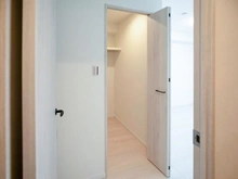 【神奈川県/横浜市鶴見区潮田町】ライオンズマンション鶴見 収納：ウォークインクローゼット