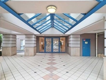 【神奈川県/横浜市鶴見区獅子ケ谷】クレッセントユーパリノスの丘 パームヒルズ アプローチ