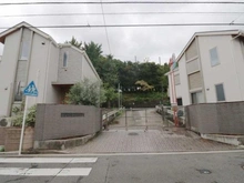 【神奈川県/横浜市鶴見区獅子ケ谷】クレッセントユーパリノスの丘 パームヒルズ 上の宮中学校（現地より約1,100m）：