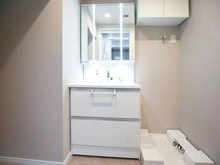 【神奈川県/川崎市川崎区東田町】パレール川崎 洗面所