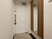 【神奈川県/川崎市川崎区境町】グランチェーズ川崎 玄関