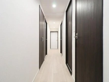 【神奈川県/横浜市鶴見区江ケ崎町】アドヴァンス鶴見アネックス 廊下