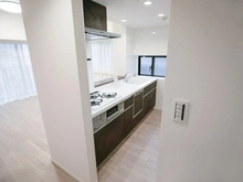 【神奈川県/横浜市鶴見区向井町】鶴見東パーク・ホームズ キッチン