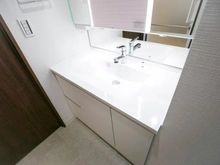 【神奈川県/横浜市鶴見区向井町】鶴見東パーク・ホームズ 洗面所