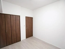 【神奈川県/横浜市鶴見区向井町】鶴見東パーク・ホームズ 洋室：北西側洋室6.9帖