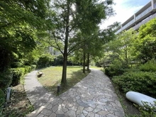 【神奈川県/川崎市川崎区中瀬】フォレシアムブライトハウス 敷地内：フォレシアムガーデン