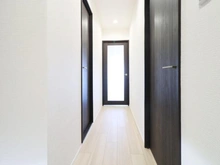 【神奈川県/横浜市鶴見区上の宮】バームハイツ菊名参番館 廊下