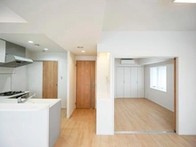 【神奈川県/川崎市川崎区追分町】カルナーザ川崎 リビング・ダイニング