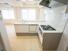 【神奈川県/川崎市川崎区追分町】カルナーザ川崎 キッチン