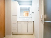 【神奈川県/川崎市川崎区追分町】カルナーザ川崎 洗面所