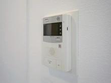 【神奈川県/川崎市川崎区追分町】カルナーザ川崎 TVモニター付きインターホン