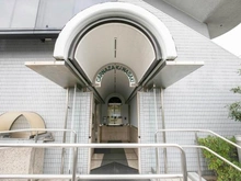【神奈川県/川崎市川崎区追分町】カルナーザ川崎 エントランス