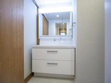 【神奈川県/川崎市川崎区京町】コスモ京町エクシード 洗面所