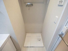 【神奈川県/川崎市川崎区京町】コスモ京町エクシード 洗濯置き場