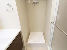 【神奈川県/川崎市幸区小倉】パークシティ新川崎・西三番街 D棟 洗濯置き場