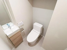 【神奈川県/川崎市幸区小倉】パークシティ新川崎・西三番街 D棟 トイレ