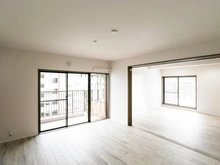 【神奈川県/川崎市幸区古市場】新川崎グランドハイツ リビング・ダイニング