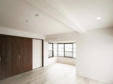 【神奈川県/川崎市幸区古市場】新川崎グランドハイツ 洋室：南西側11.5帖