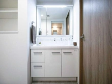 【神奈川県/横浜市鶴見区潮田町】ナイスパークコート鶴見潮田 洗面所